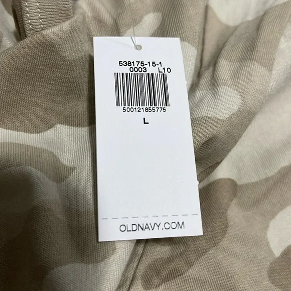 NWT- Old Navy - L & XL. Camo V Cut Twe - Picture 7 of 7